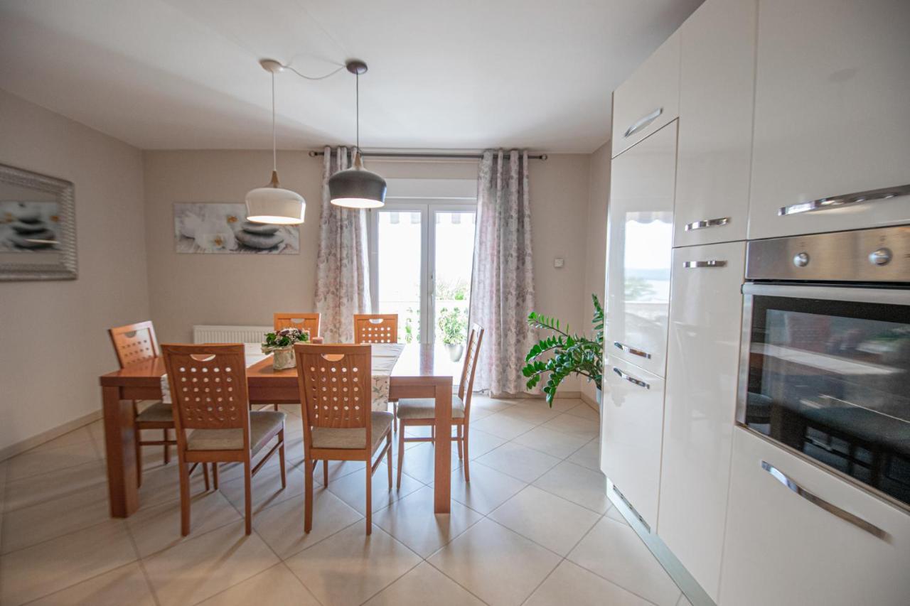 Two-Bedroom Apartment In Crikvenica Xcvii מראה חיצוני תמונה